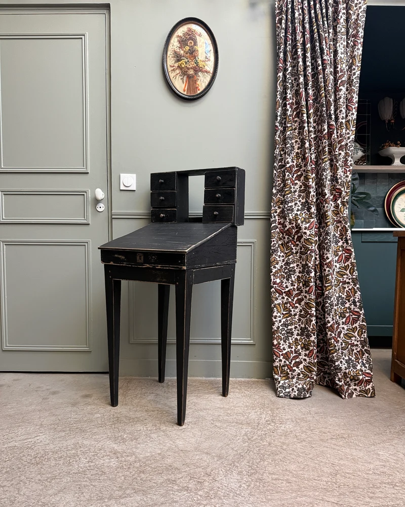 Petit bureau à gradin ancien