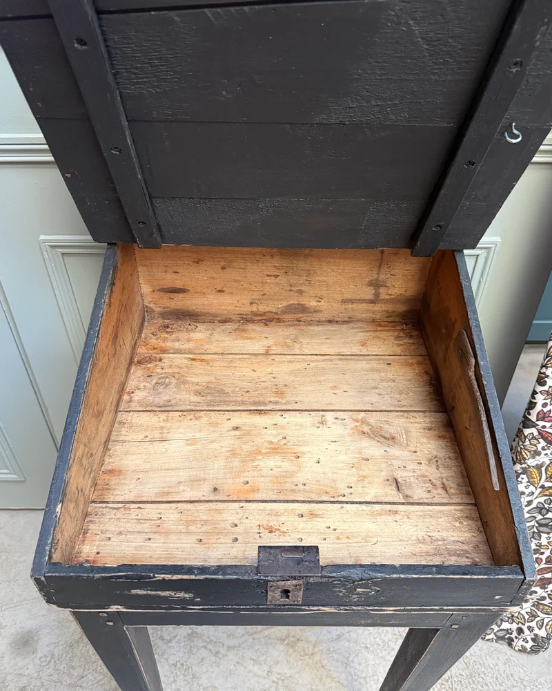 Petit bureau à gradin ancien
