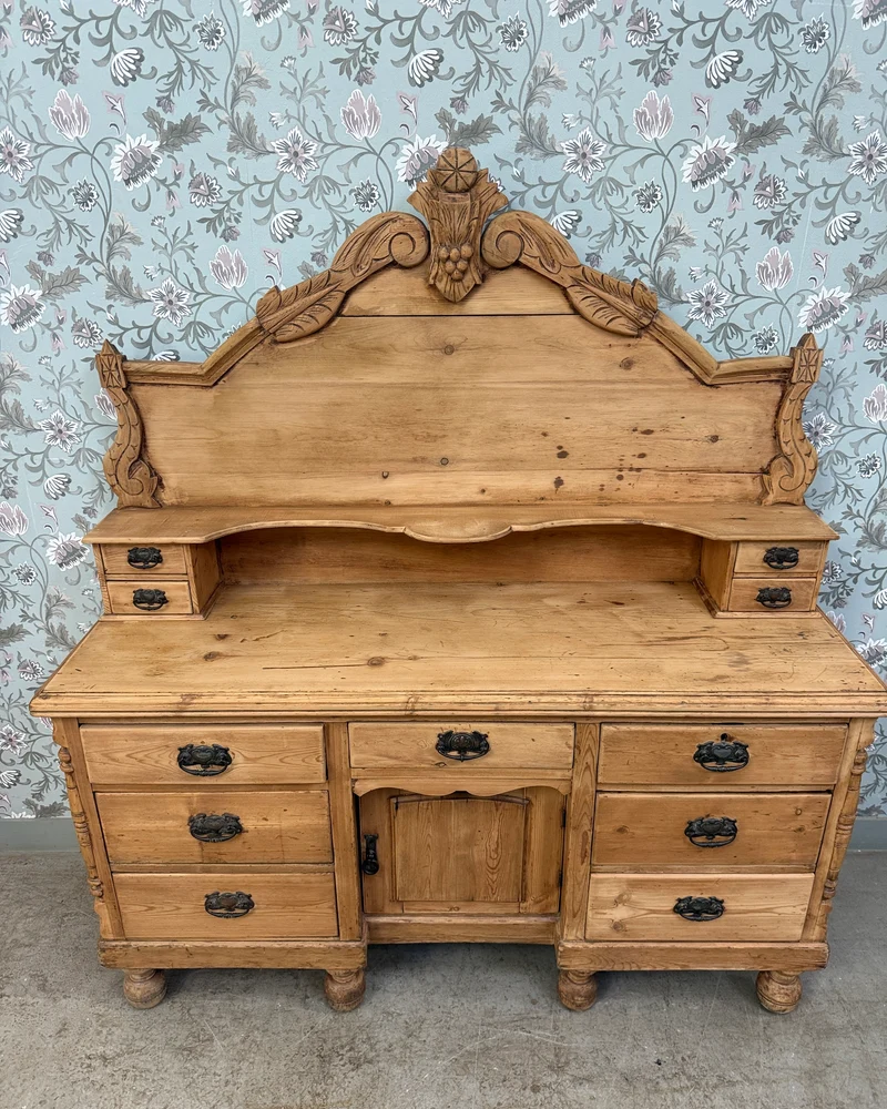 Buffet anglais victorien deux corps