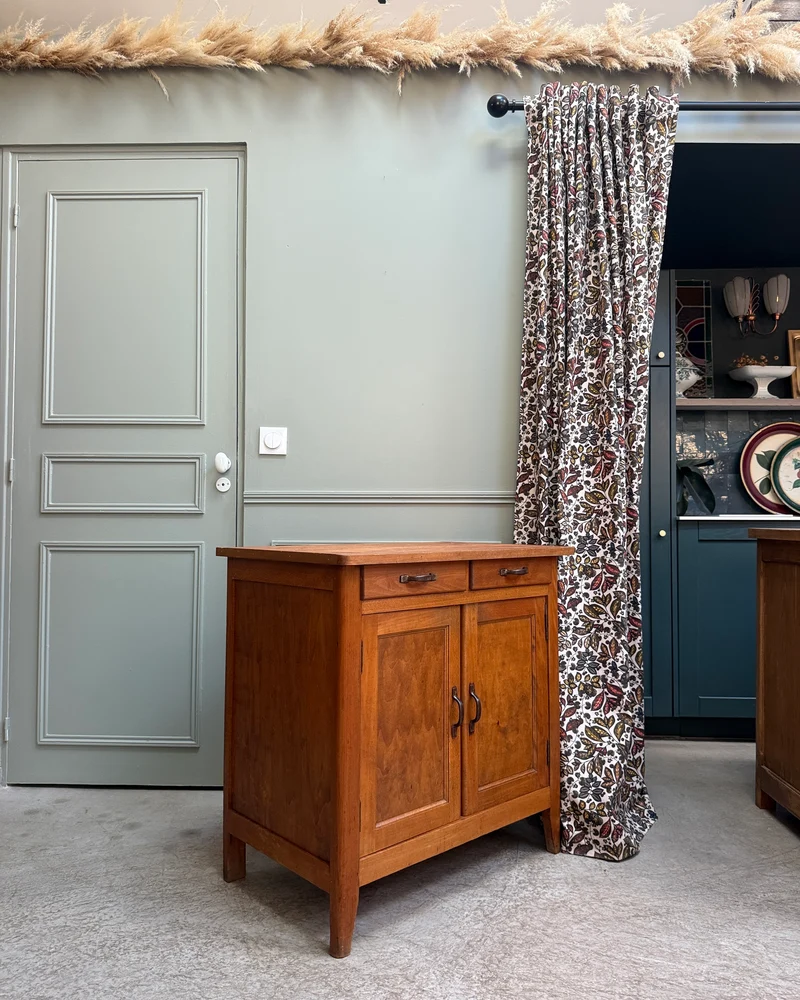 Buffet parisien vintage