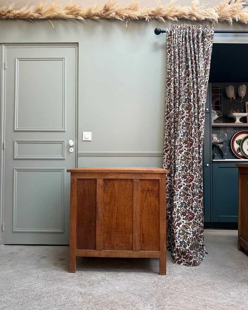 Buffet parisien vintage