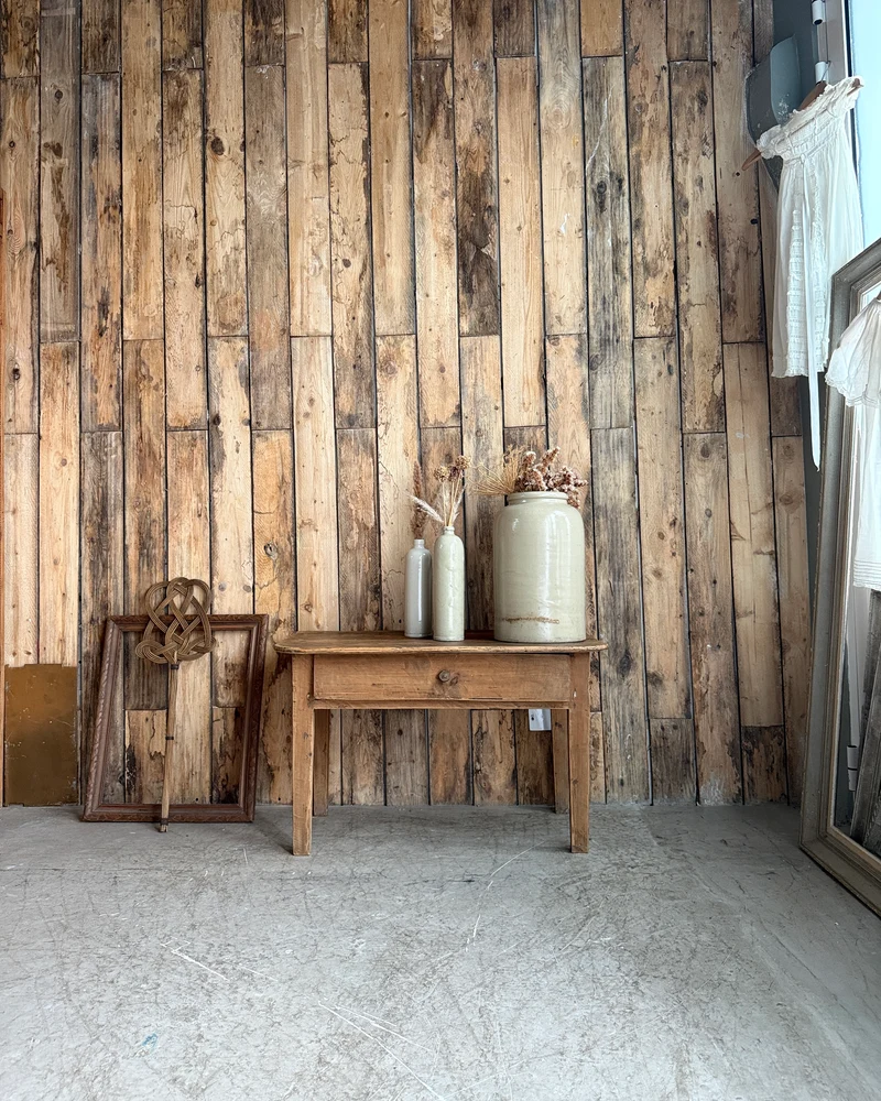 Petite console ou table de chevet en pin massif