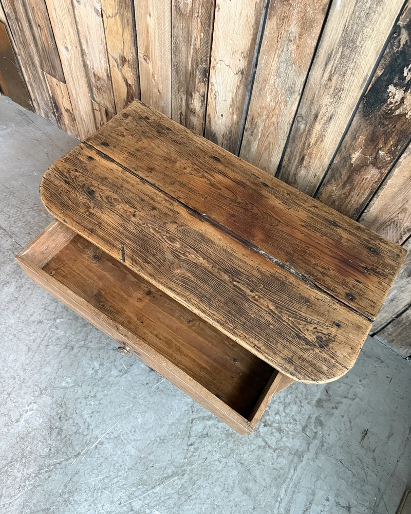 Petite console ou table de chevet en pin massif