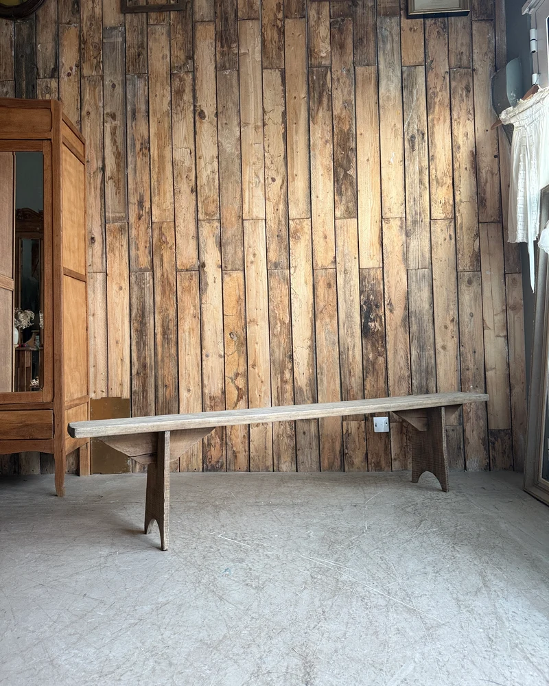 Grand banc de ferme en pin massif