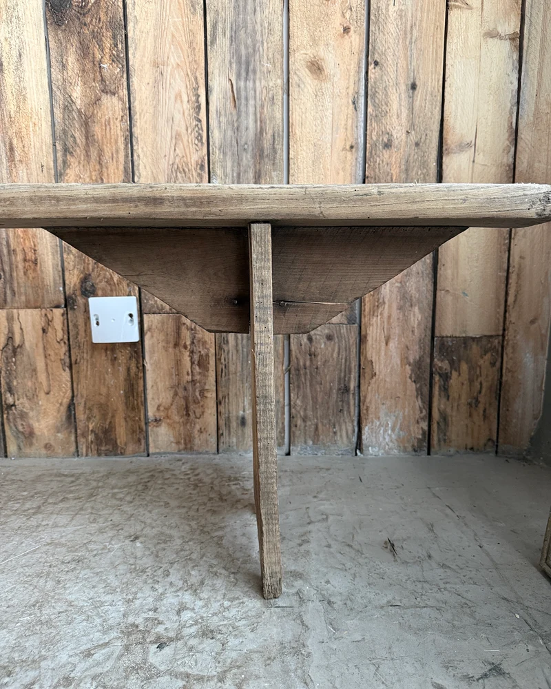 Grand banc de ferme en pin massif