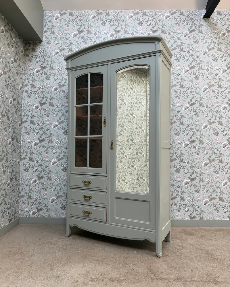 Grande armoire Art Nouveau