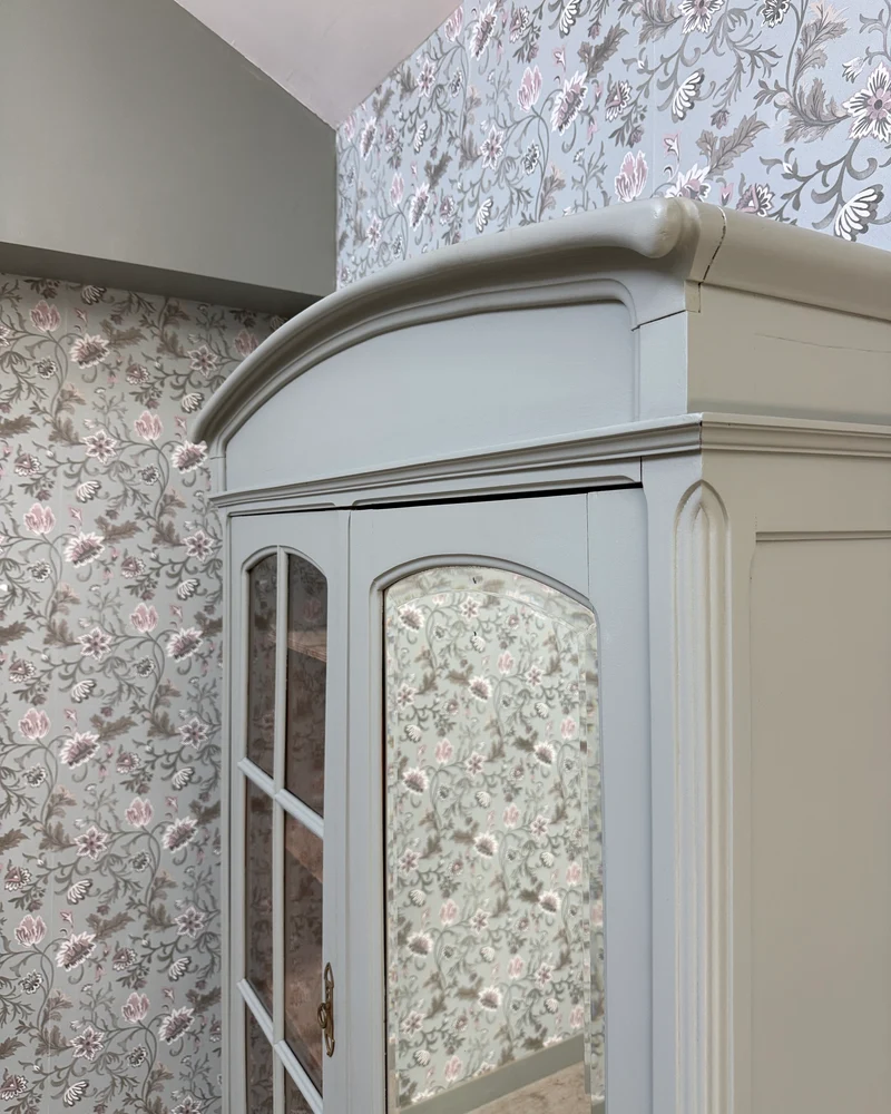 Grande armoire Art Nouveau
