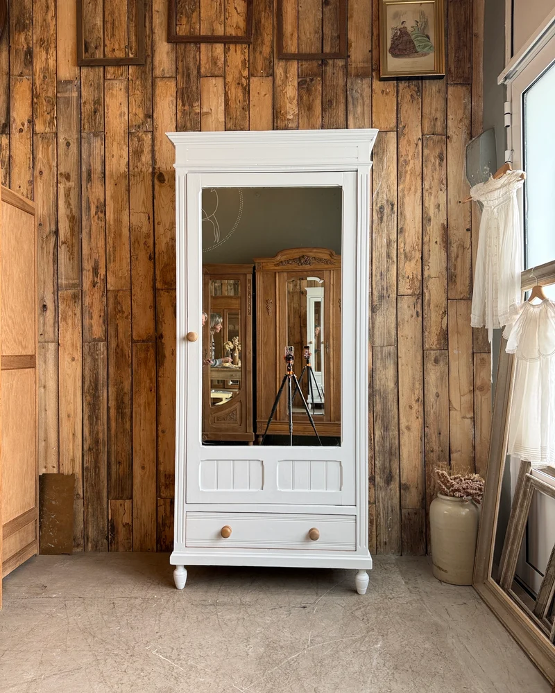 Armoire à glace ancienne blanche