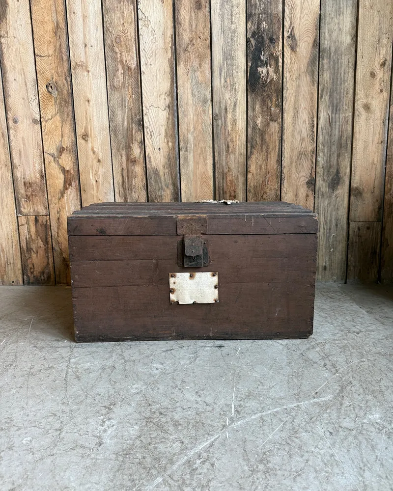 Ancien coffre de voyage