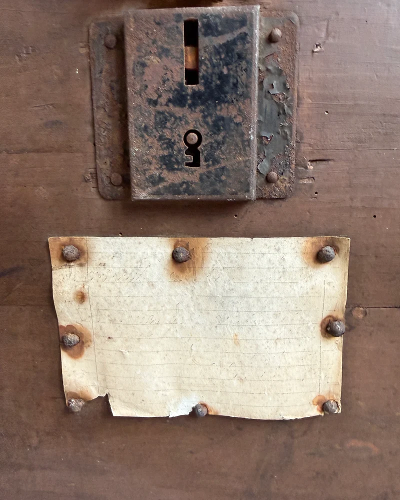 Ancien coffre de voyage