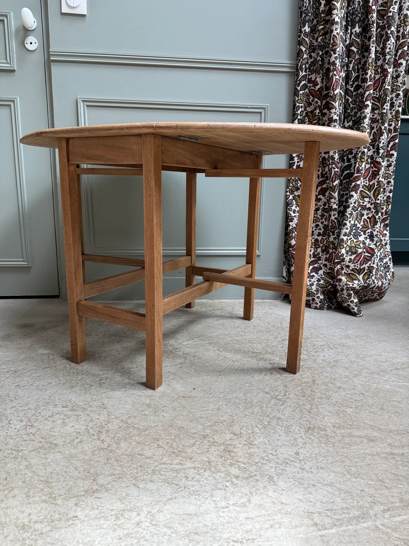 Table gate-leg ovale