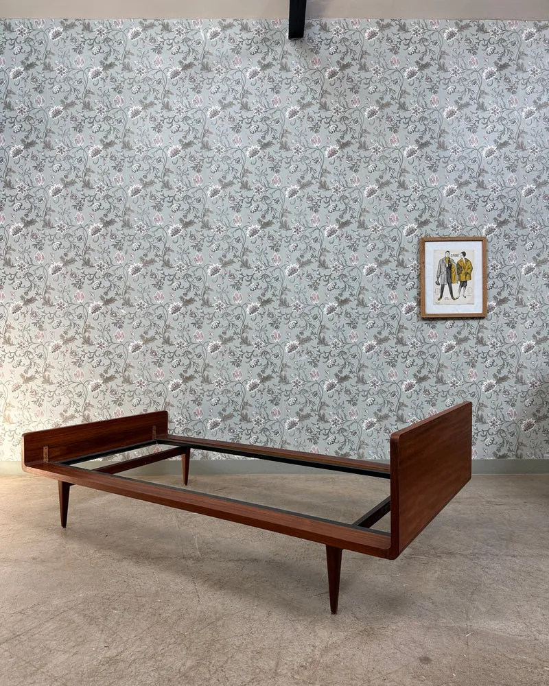 Lit daybed scandinave en teck