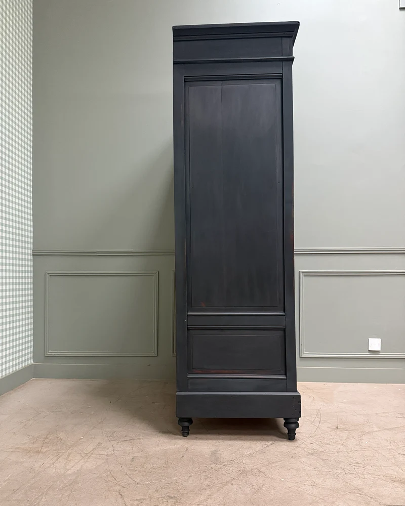 Bibliothèque de style Directoire patine noire