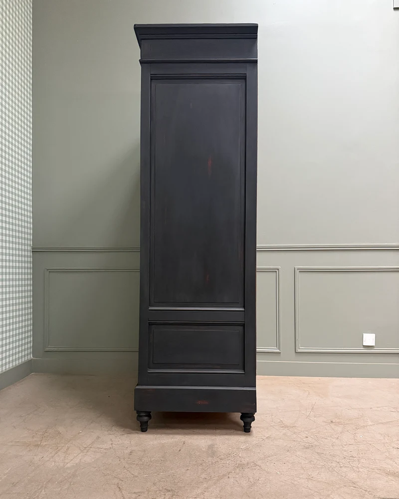 Bibliothèque de style Directoire patine noire