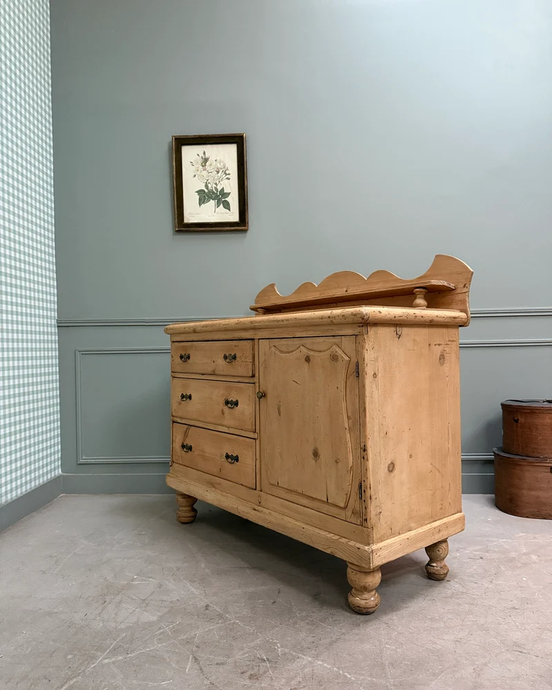 Grande commode anglaise en pin