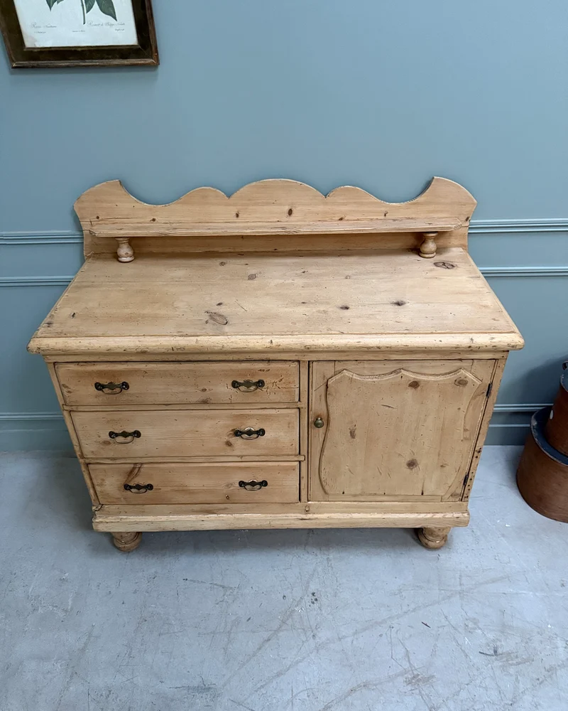 Grande commode anglaise en pin