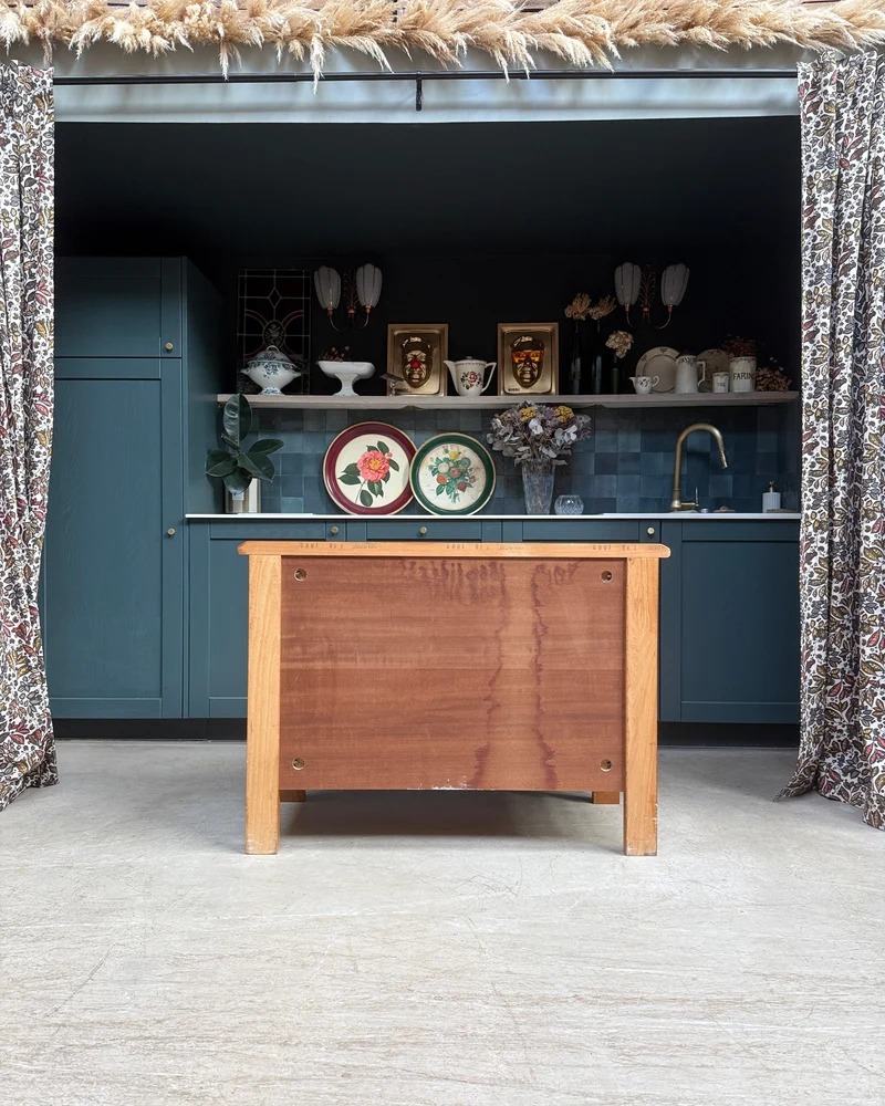 Commode vintage en orme massif