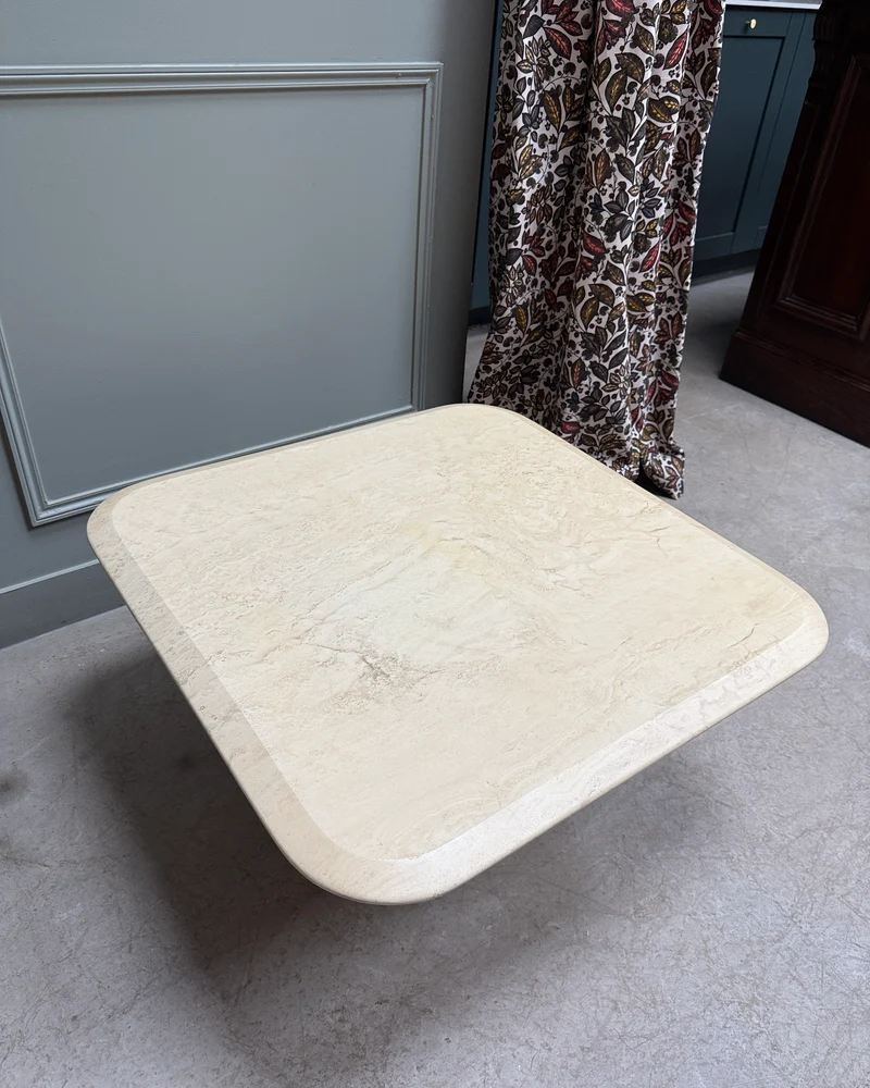 Table basse vintage en travertin des années 70
