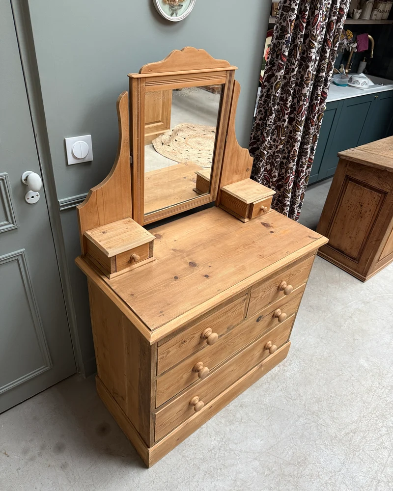 Commode anglaise coiffeuse