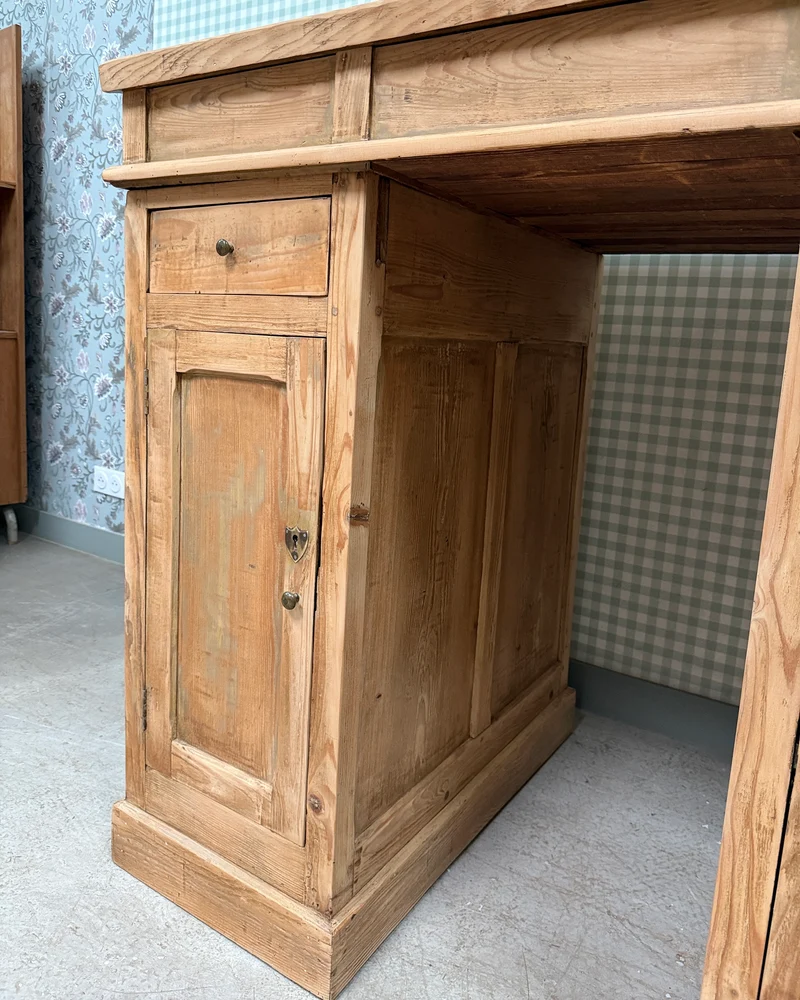 Grande table à dessin ancienne
