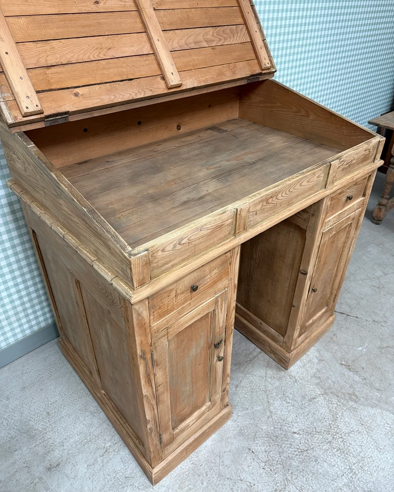 Grande table à dessin ancienne