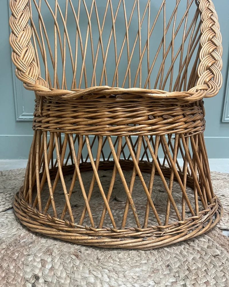 Fauteuil en rotin pour enfants