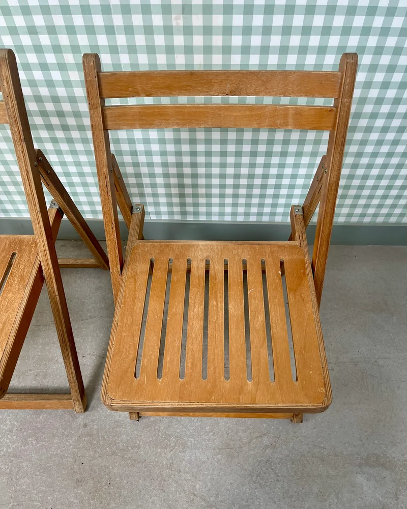 Paire de chaises pliantes 70s