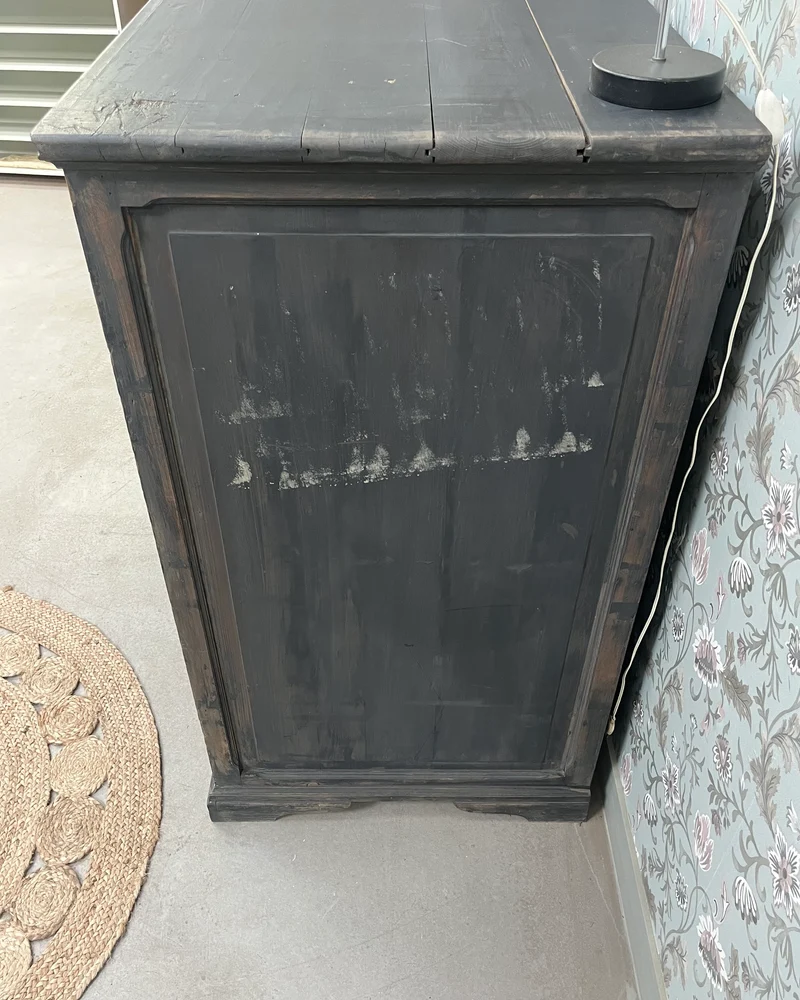 Meuble de métier patiné gris foncé