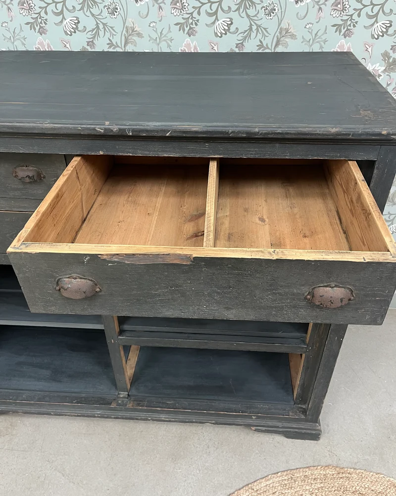Meuble de métier patiné gris foncé