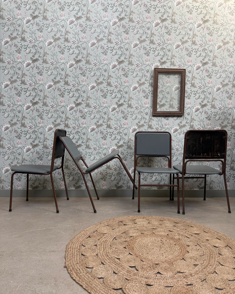 Chaises vintage industrielles