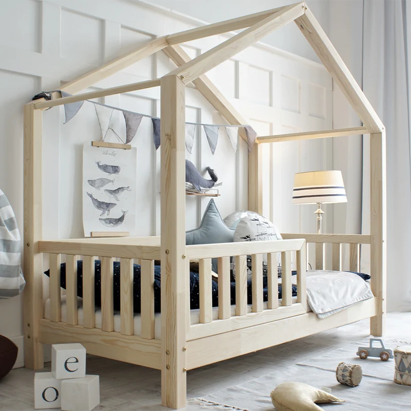 Lit cabane 80x160 barrière et sommier inclus pieds 10 cm Roxane Bois
