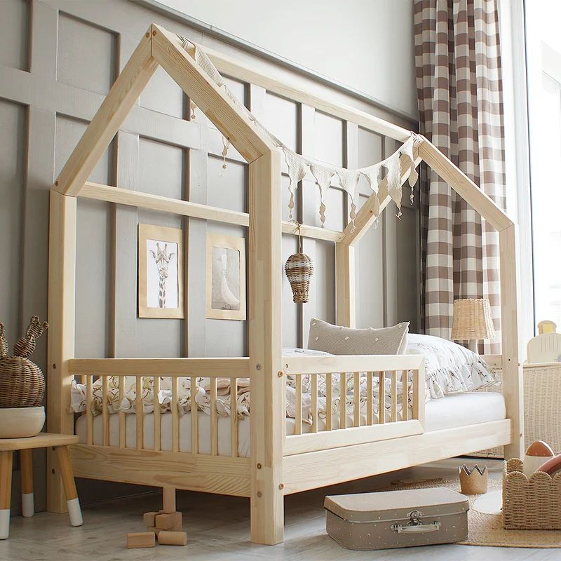 Lit cabane 90x200 barrière et sommier inclus pieds 10 cm Sofia Bois