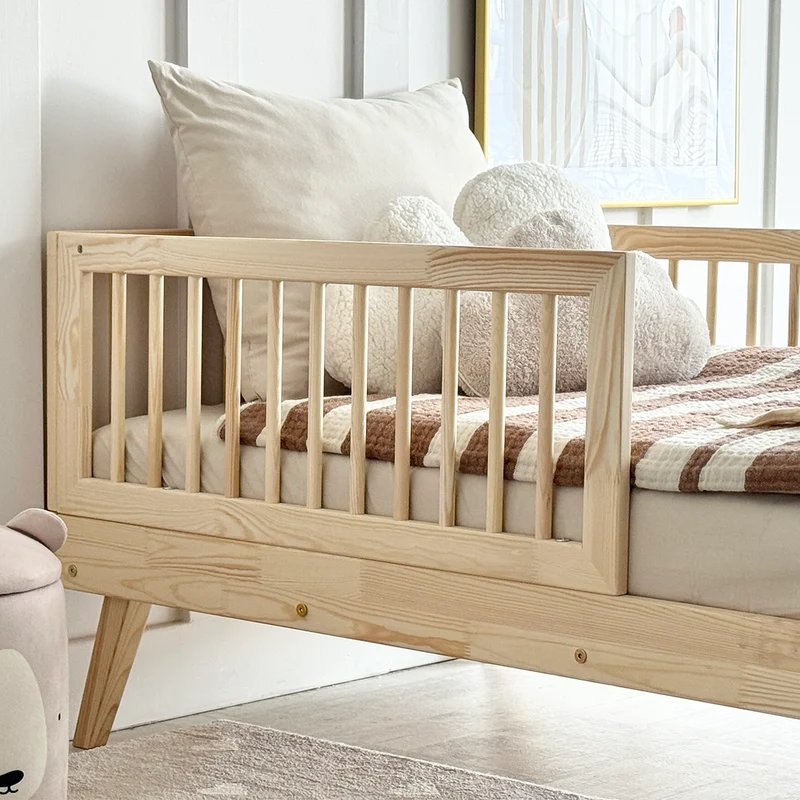 Lit 90x200 barrière haute et sommier inclus pieds 20 cm Maylis Bois