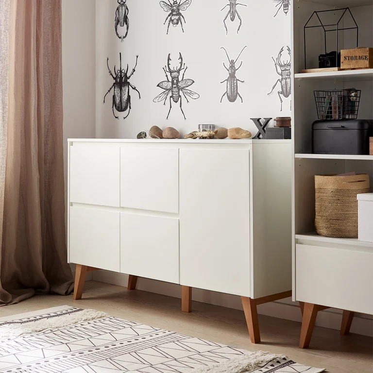 Lit évolutif 70x140 et commode 4 tiroirs 1 porte Pinio Swing - Blanc et bois