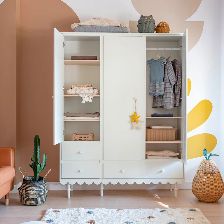 Armoire 3 portes 3 tiroirs Wood Luck Babushka Blanc