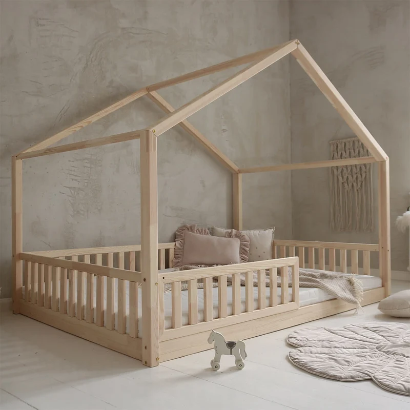 Lit cabane 140x200 barrière et sommier inclus pieds 1 cm Roxane Bois