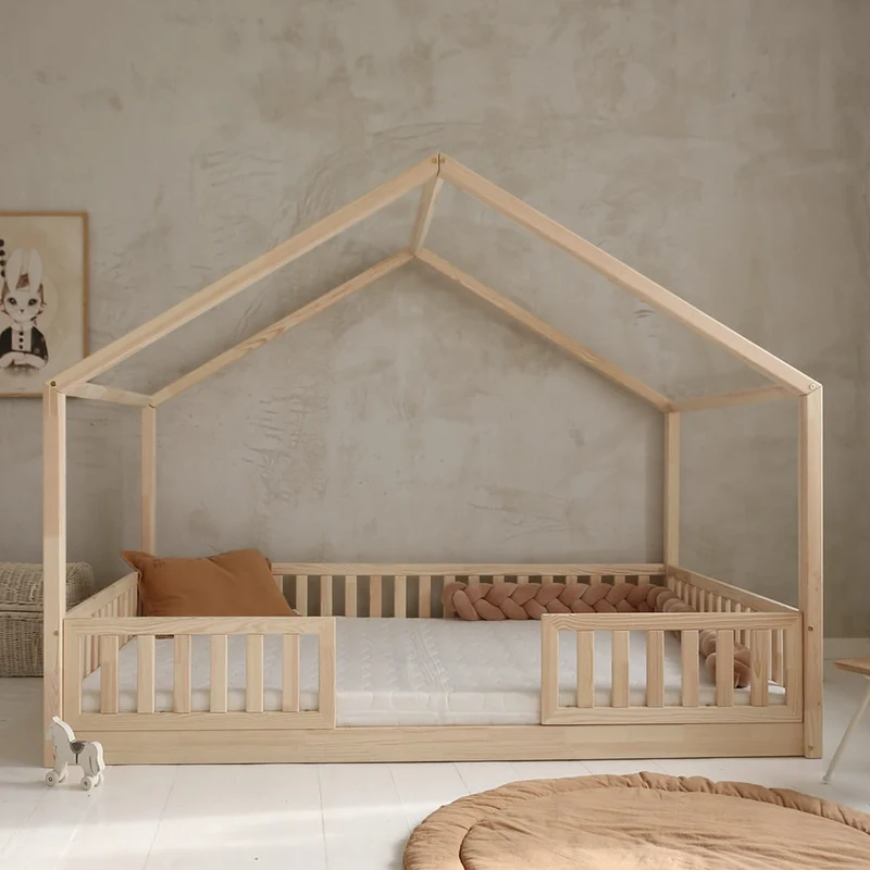 Lit cabane 140x200 barrières et sommier inclus pieds 1 cm Roxane Bois