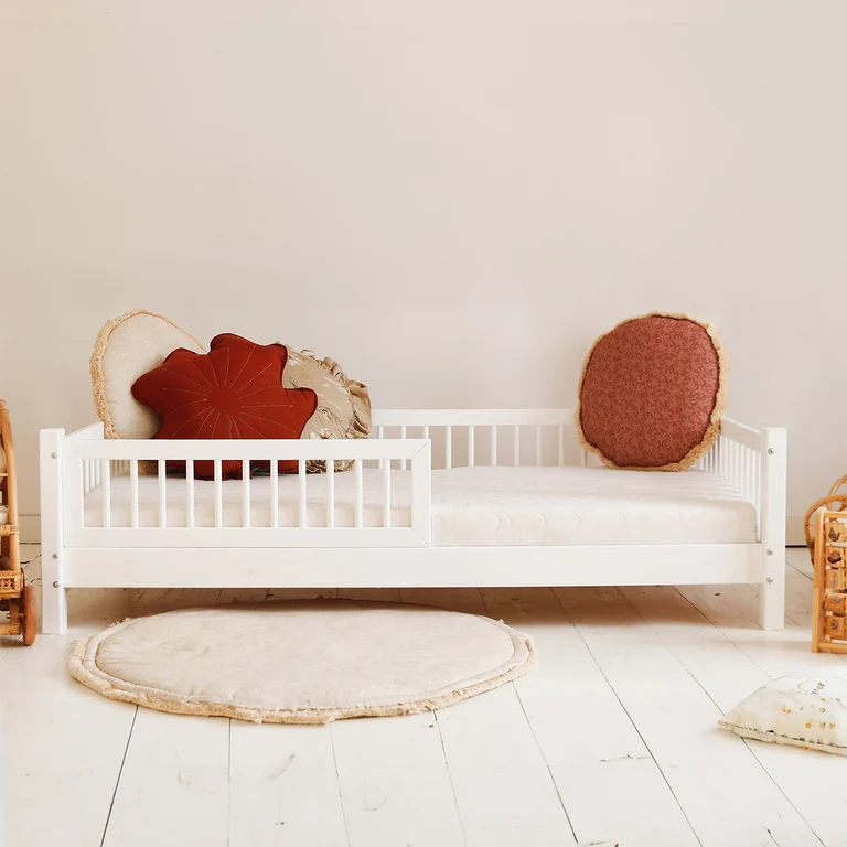 Lit 90x190 barrière et sommier inclus pieds 10 cm Adèle Blanc