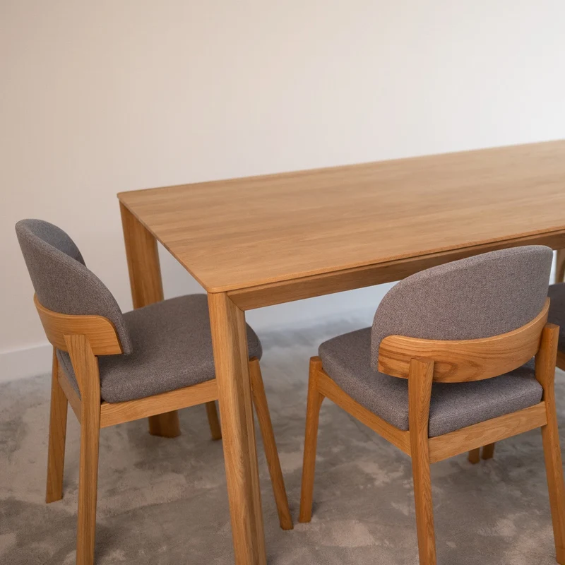 Table de salle à manger fixe en chêne massif DITA | VESKOR