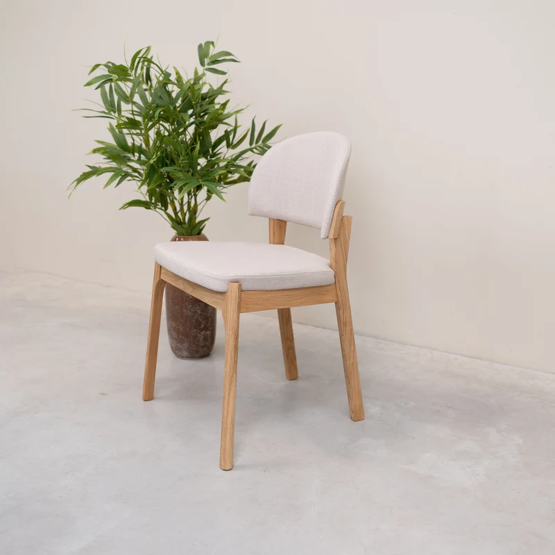Lot de 2 ou 4 chaises en chêne massif « Astrid » | NordicStory
