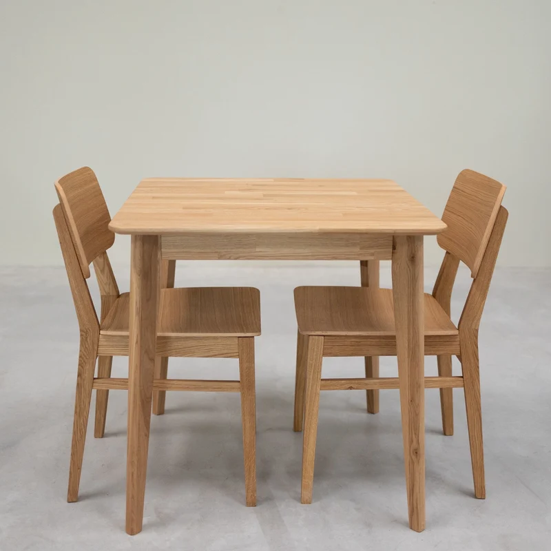 Lot de 2 ou 4 chaises de salle à manger en chêne KODAMA | NordicStory