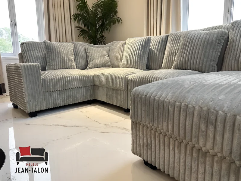 VelvetLux™ Modular Velvet Sectional – 6272