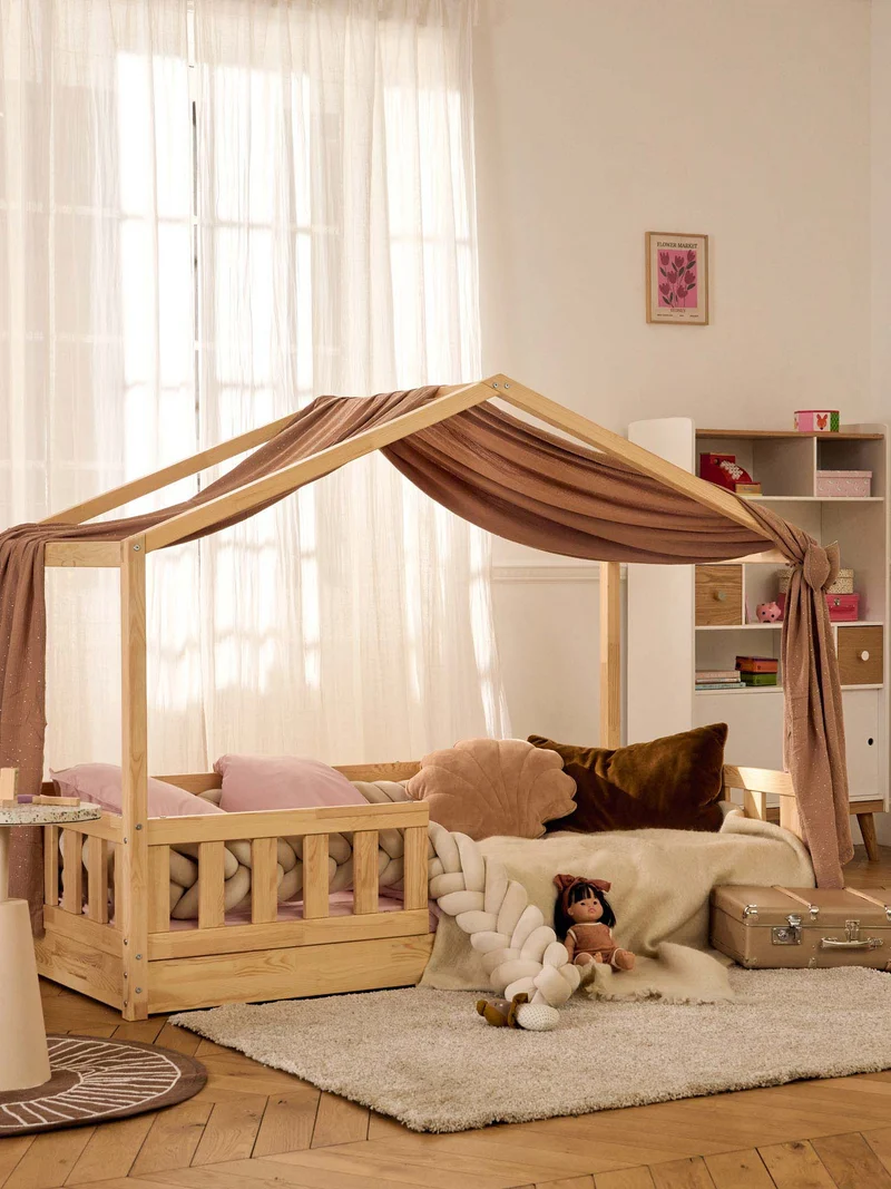 Ciel de lit cabane