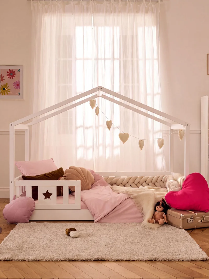 Lit cabane Montessori Paris