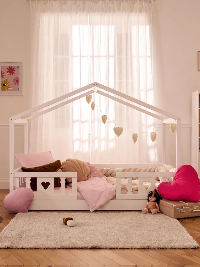 Lit cabane Montessori Paris