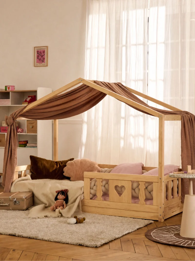 Lit cabane Montessori Paris