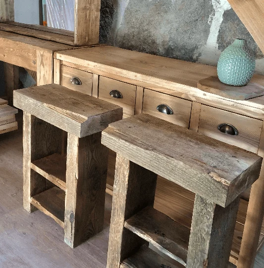 Table de chevet en bois recyclé de Grange