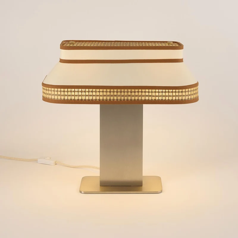 LAMPE À POSER SQUARE