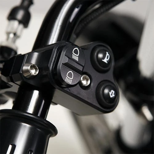 Commodos Aluminium Haut de Gamme noirs