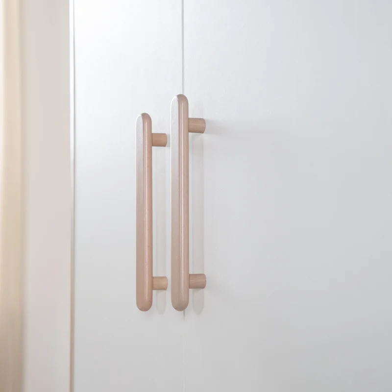 Kinderkleiderschrank 'Cabane' 2-türig in Hausoptik - Weiß / Eichen-Dekor